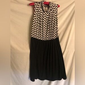 Per Seption Concept Chevron Stripe and Black Dress Size M